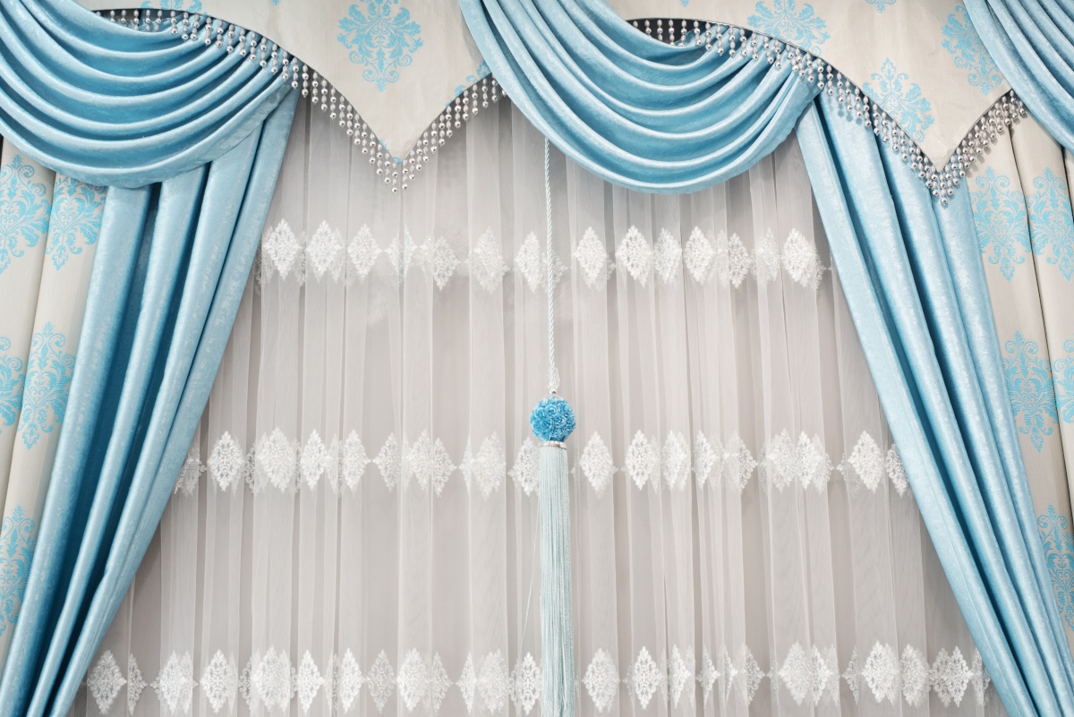 Пошив мягкого ламбрекена на ленте - изображение 1 - заказать онлайн в салоне штор Benone в Егорьевске